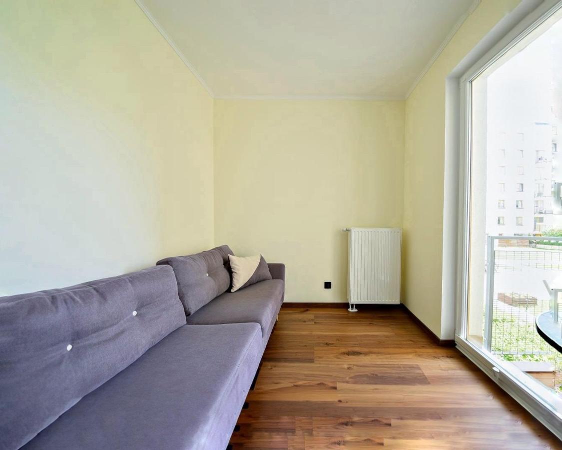 Wola Apartment Warszawa Exteriör bild